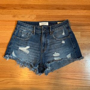 PACSUN DISTRESSED HIGH RISE SHORT